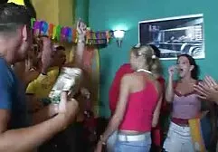 Nézze meg a videót pornó Sarah kibaszott szerető eroszakos szex jó minőségű, kategóriájába tartozó HD filmek.
