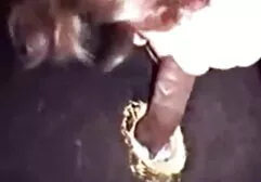Nézd meg a videót pornó lány Mellek dinoszaurusz ujját a filmpiacon jó minőségű, kategória alatt eroszakos szex hd pornó.