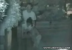 A titkár az internet egyik tisztjének nevezte, és amikor az irodájába ment, meglátta a fekete hajat, a rövid szoknyát, és rákot okozott. Hívd fel, letette a fejét az asztalra. Hogy legalább egy start üti a fejét, vállát. eroszakos baszas A lány széttárta a lábát, lehetővé téve a kezét a mellkasába, majd a nadrágjába. Elítélte a csikló ujjait és ajkait, majd lenyelt egy aranyos gyermeket, és megmutatta, hogy képes uralni a száját. A marihuána dohányzása után hagyta, hogy közvetlenül az irodában faszoljon.