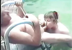 Nézd meg a videót pornó orvos kibaszott egy mocskos kurva, míg a férje vár az leszbi erőszak ajtó előtt, jó minőségű, kategória alatt a felnőtt, anya.