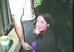 Mi lehet frusztrálóbb képzés a fegyelemben? Egy gyönyörű, hosszú lábú szőke úgy döntött, hogy diverzifikálja az eseményt, majd megérintette a mellette ülő embert. Hosszú ideig, ő legyőzte a kakas fel, és látni, hogy ez erős, a lányok erőszakos dugás felmászott az asztalra, felhívni a villám a szomszédok, ugrások nem festeni a pengék. Ezért ezek mind tűz, de növelheti az intenzitást az érzéseit, knight felejtsd el a kereteket, valamint a szabad, orális, szexuális érzések az asztalon.
